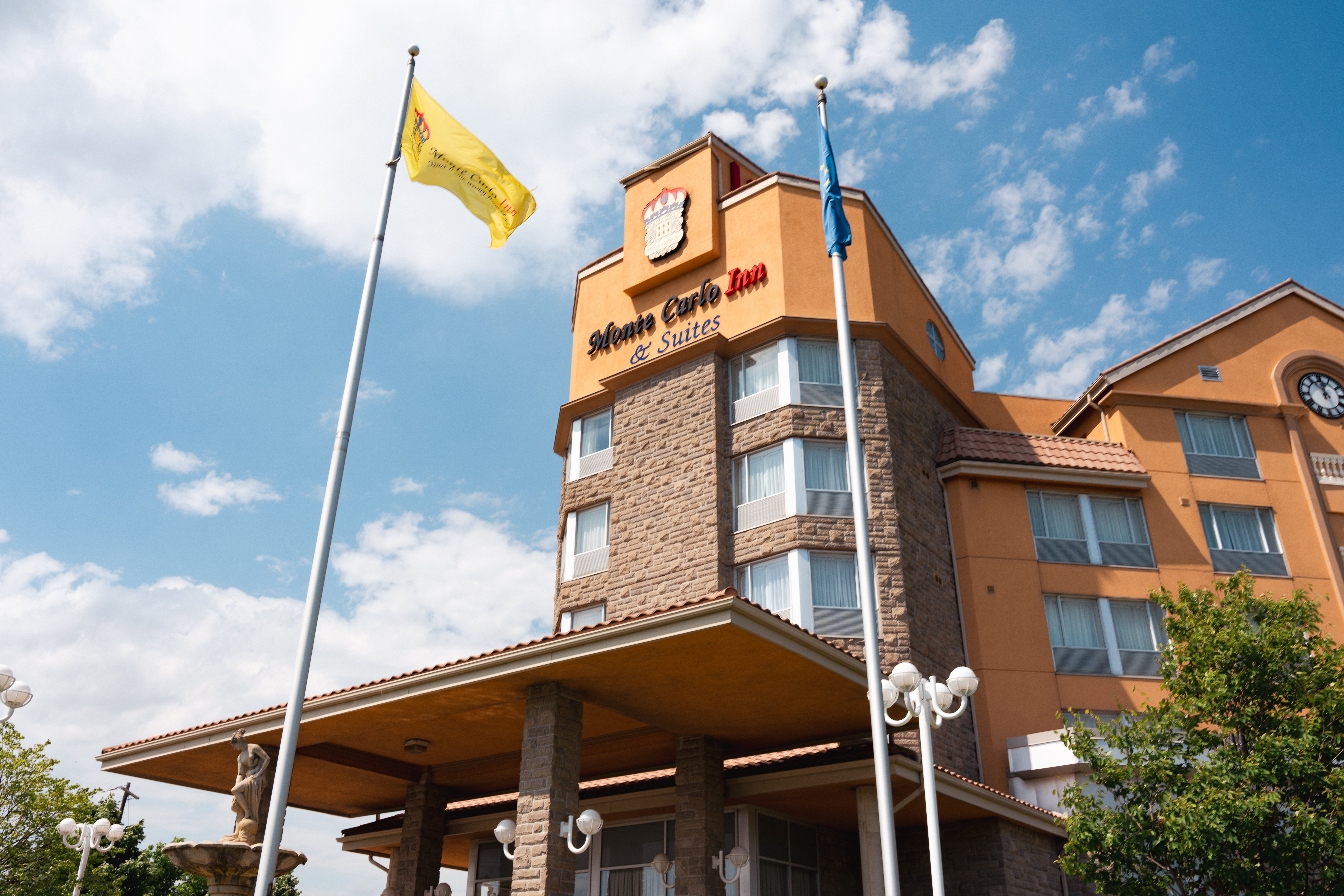 Monte Carlo Inn & Suites Downtown Markham