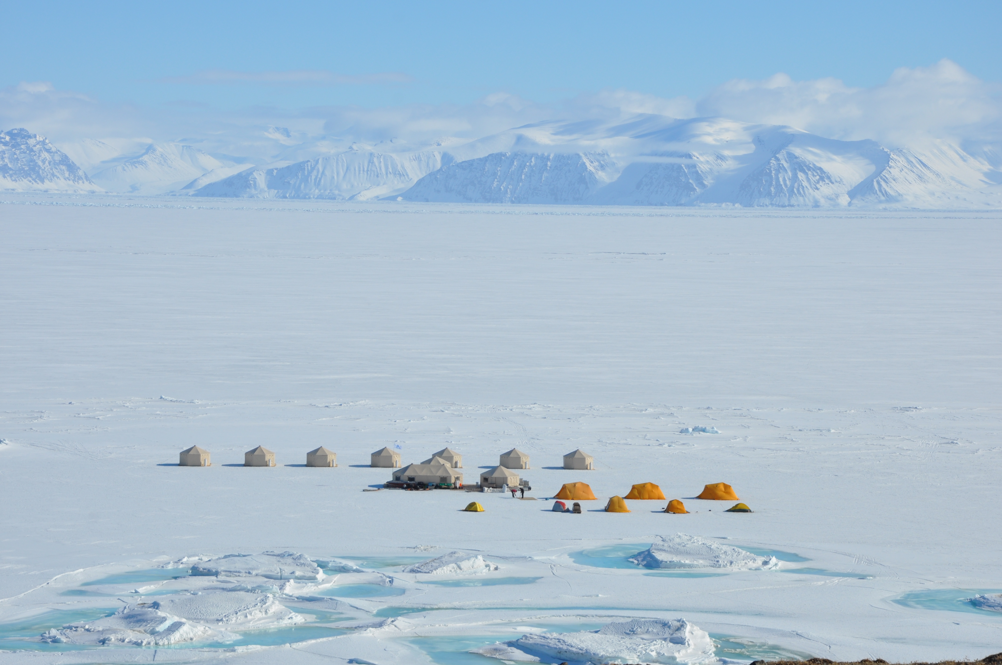 Arctic Get away weekend with Arctic Kingdom Polar Expeditions Inc.